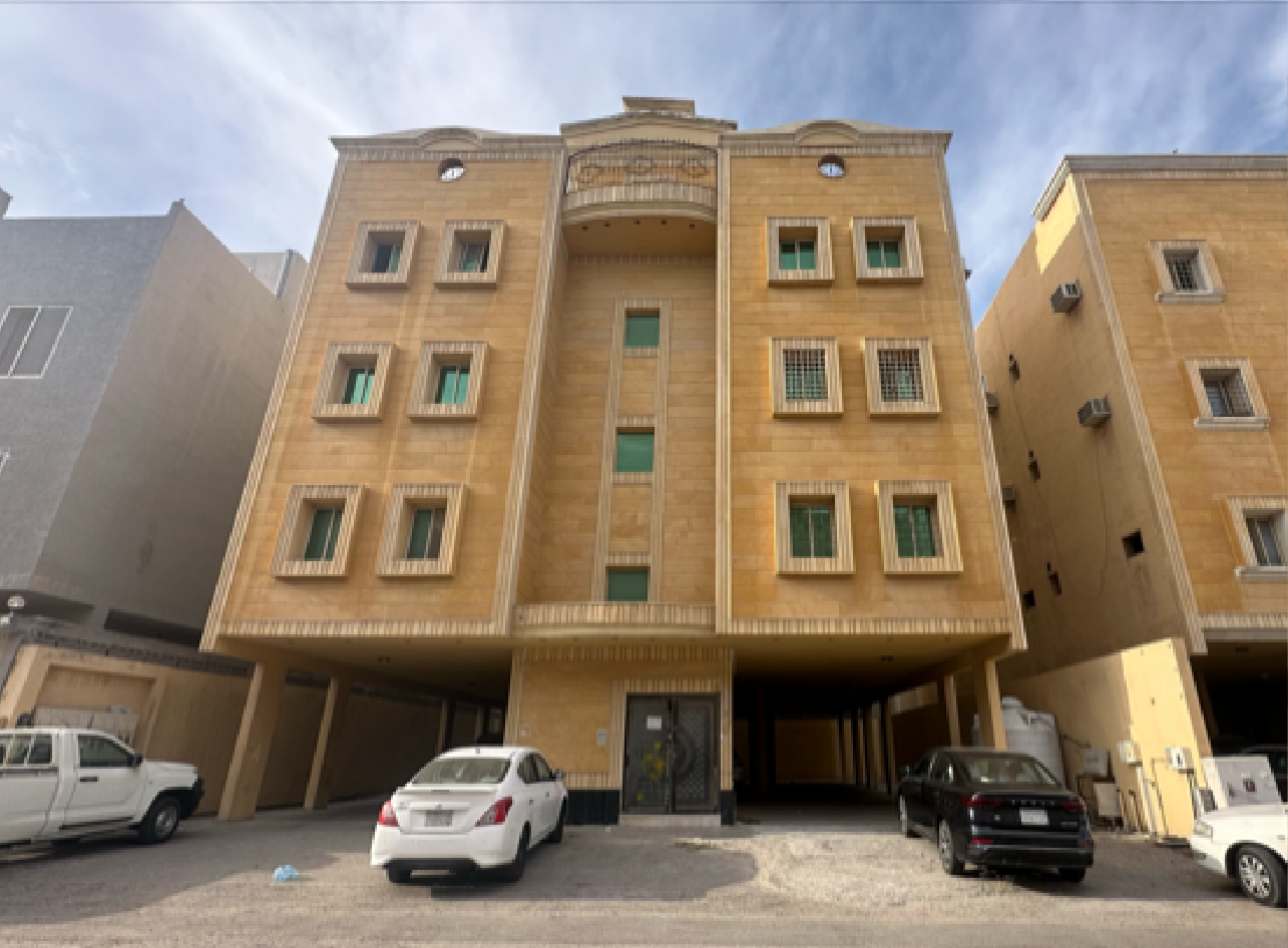شقة حي بدر  — الدمام